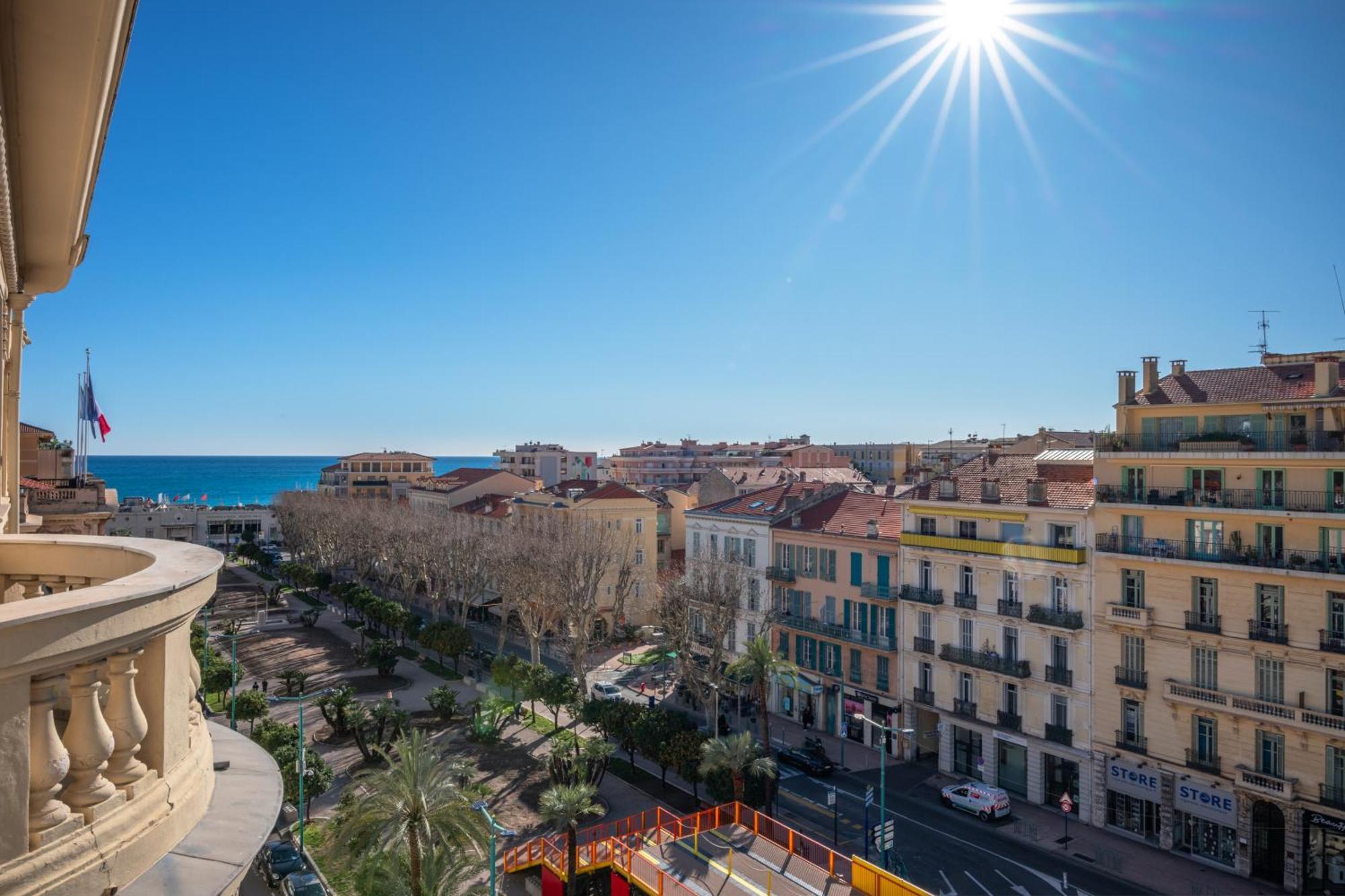 Majestic - Somptueux Studio En Plein Coeur De Menton Buitenkant foto